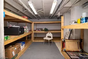 531 W 44th St, Shadyside, OH 43947 - Photo 26