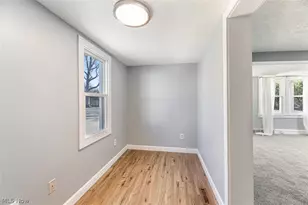 85 Maple Dr, Hudson, OH 44236 - Photo 6