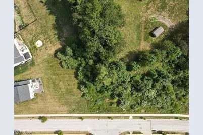 2771 Superior Drive, Green, OH 44685 - Photo 6