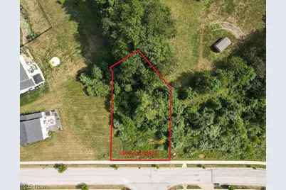 2771 Superior Drive, Green, OH 44685 - Photo 2