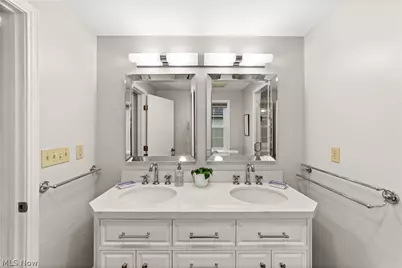 21975 Calverton Road, Huber Heights, OH 44122 - Photo 24