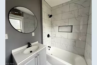 12005 Farringdon Avenue, Loveland, OH 44105 - Photo 6