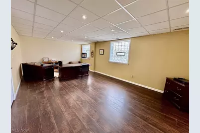 1234 Brittain Road, Akron, OH 44310 - Photo 36