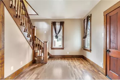 12020 Easton Street NE, Alliance, OH 44601 - Photo 8