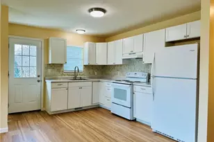 4913 Dunsmore Ave, Ashtabula, OH 44004 - Photo 10