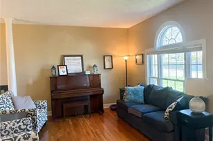 730 57th St, Vienna, WV 26105 - Photo 2