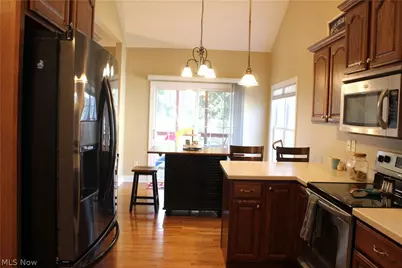 730 57th Street, Vienna, WV 26105 - Photo 6