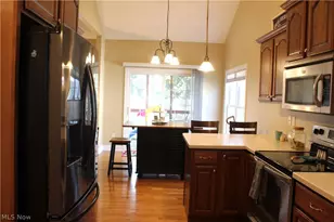 730 57th St, Vienna, WV 26105 - Photo 6