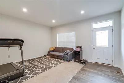 2326 Orchard Circle, Ravenna, OH 44266 - Photo 4