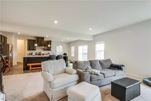 2326 Orchard Cir, Ravenna, OH 44266 - Photo 10