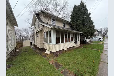 1534 Gross Avenue NE, Canton, OH 44705 - Photo 2