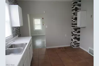 5137 Miller Avenue, Maple Heights, OH 44137 - Photo 10