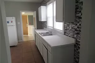 5137 Miller Ave, Maple Heights, OH 44137 - Photo 8