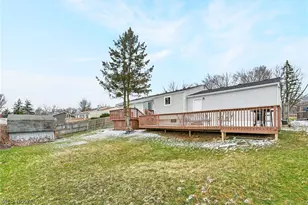 1424 Roosevelt Ave, Brunswick, OH 44212 - Photo 28