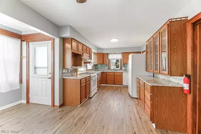 85 Maple Drive, Hudson, OH 44236 - Photo 6