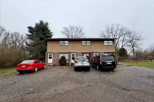 792 Kingwood Dr NE, Bolivar, OH 44612 - Photo 2