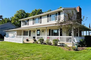 2484 Fox Wood Dr, Ashland, OH 44805 - Photo 2