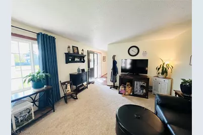 2484 Fox Wood Drive, Ashland, OH 44805 - Photo 6