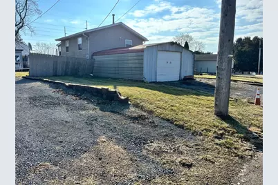 2022 Tanner Avenue SW, Canton, OH 44706 - Photo 2