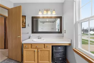 909 Lake Terrace Dr, Painesville, OH 44077 - Photo 34