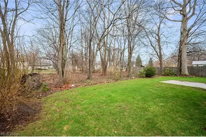 909 Lake Terrace Drive, Painesville, OH 44077 - Photo 6