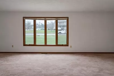 8920 York Road, North Royalton, OH 44133 - Photo 8