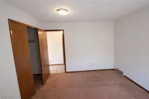 8920 York Rd, North Royalton, OH 44133 - Photo 18