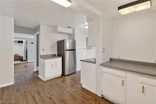 5571 Oakwood Ave, Maple Heights, OH 44137 - Photo 14