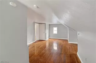 5571 Oakwood Ave, Maple Heights, OH 44137 - Photo 28