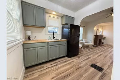 1825 Bernice Court NE, Canton, OH 44705 - Photo 22