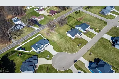 5727 Shadow Ridge Circle NW, North Canton, OH 44720 - Photo 2