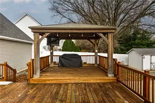 25 Willow Bend Dr, Canfield, OH 44406 - Photo 34