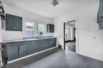 3847 W 38th Street, Loveland, OH 44109 - Photo 8