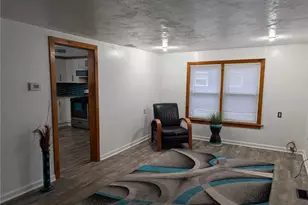 168 E Hamilton St, Oberlin, OH 44074 - Photo 2