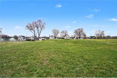 1269 Manchester Avenue NW, Massillon, OH 44647 - Photo 14