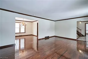 8712 Bradford Ln, Brecksville, OH 44141 - Photo 8