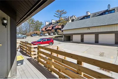 1581 Treetop Trail #26, Akron, OH 44313 - Photo 6