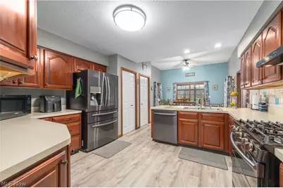 44565 Stang Road, Elyria, OH 44035 - Photo 10