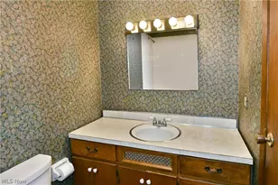 8391 Squires Ln NE, Warren, OH 44484 - Photo 24