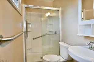 8391 Squires Ln NE, Warren, OH 44484 - Photo 38