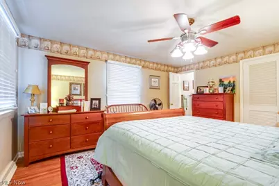 5981 Wiclif Street NE, Canton, OH 44721 - Photo 32