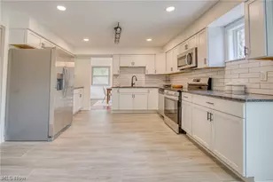 30825 Miller Ave, Willoughby Hills, OH 44092 - Photo 8