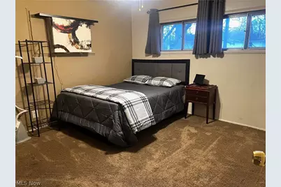 166 Oak Knoll, Niles, OH 44446 - Photo 20