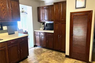 166 Oak Knoll, Niles, OH 44446 - Photo 4