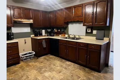 166 Oak Knoll, Niles, OH 44446 - Photo 6