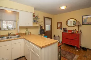 1617 30th St NW, Canton, OH 44709 - Photo 6