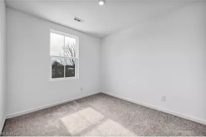 716 Pine Spring Drive, Painesville Twp, OH 44077 - Photo 24