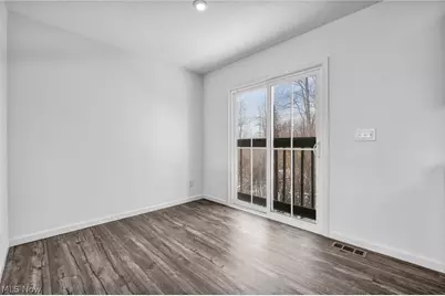 716 Pine Spring Drive, Painesville Twp, OH 44077 - Photo 8