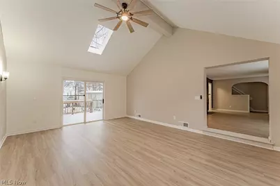 3686 Randolph Road, Cleveland Heights, OH 44121 - Photo 14