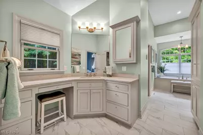 10360 Sawmill Drive, Chardon, OH 44024 - Photo 16